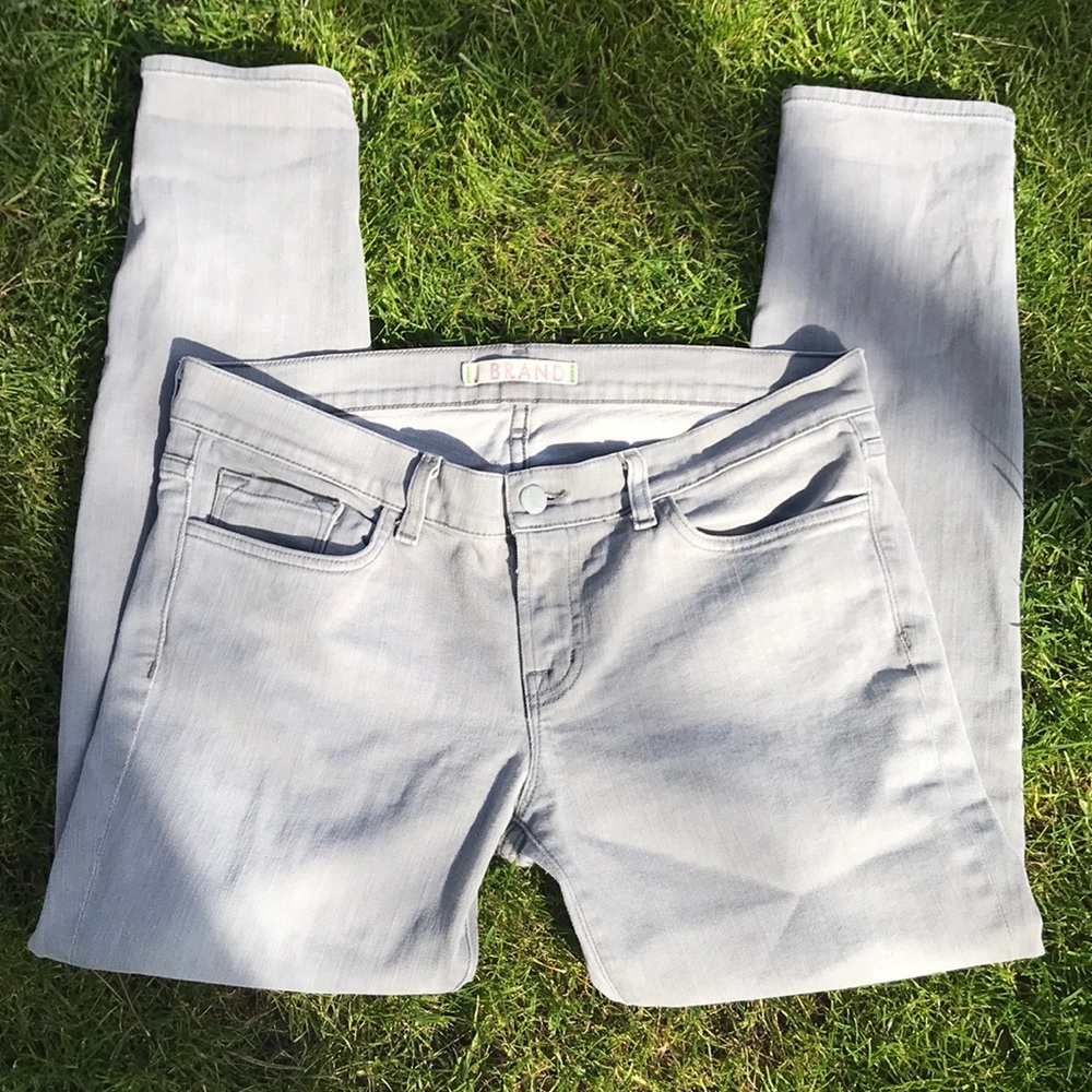 👖J Brand Grey Skinny Jean👖